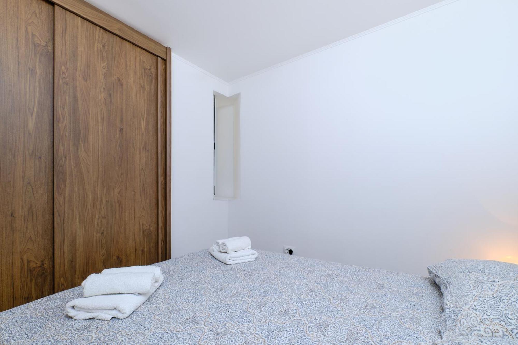 Apartments Antonella ヴェリ・ロシニュ エクステリア 写真