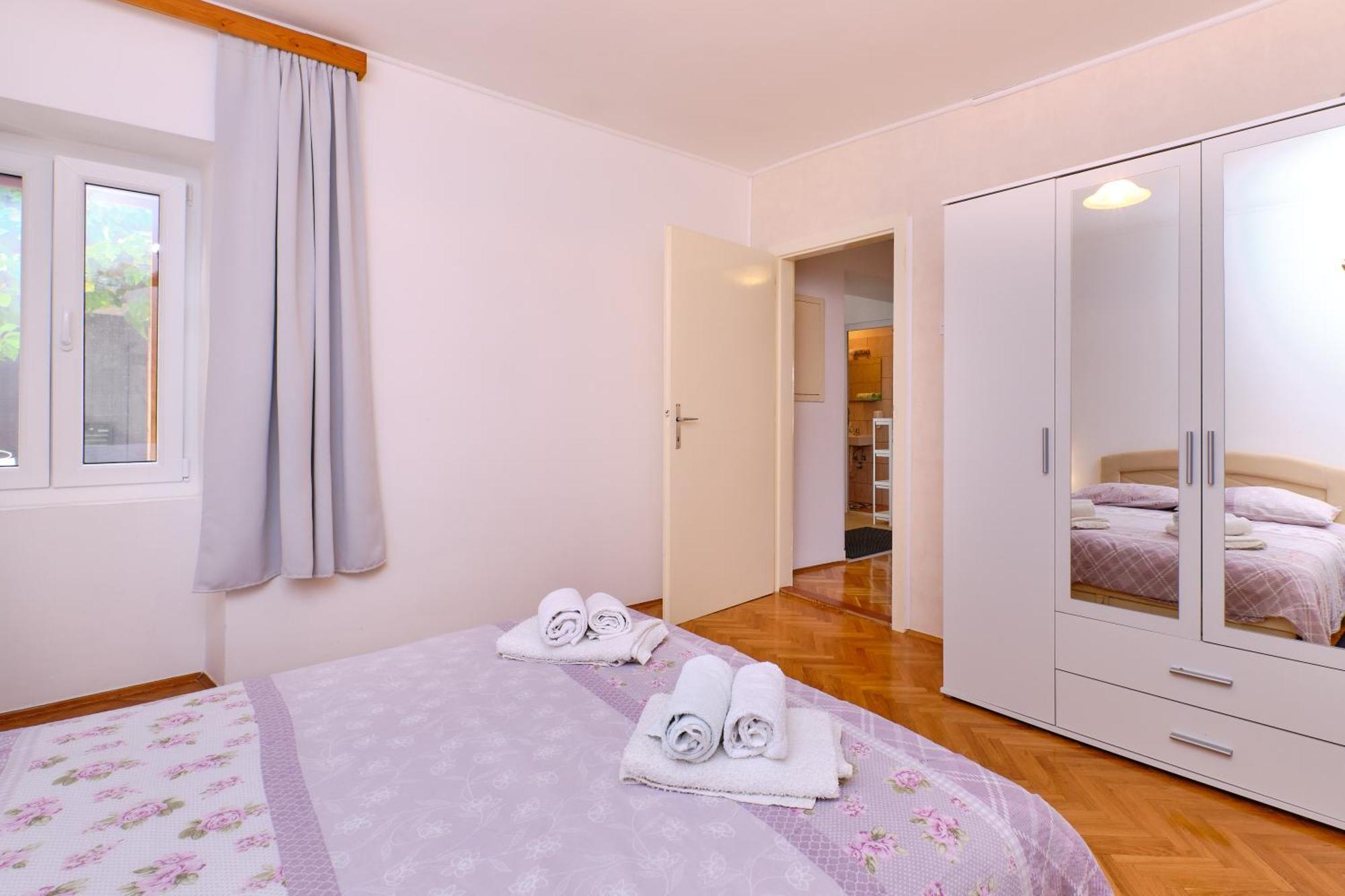 Apartments Antonella ヴェリ・ロシニュ エクステリア 写真